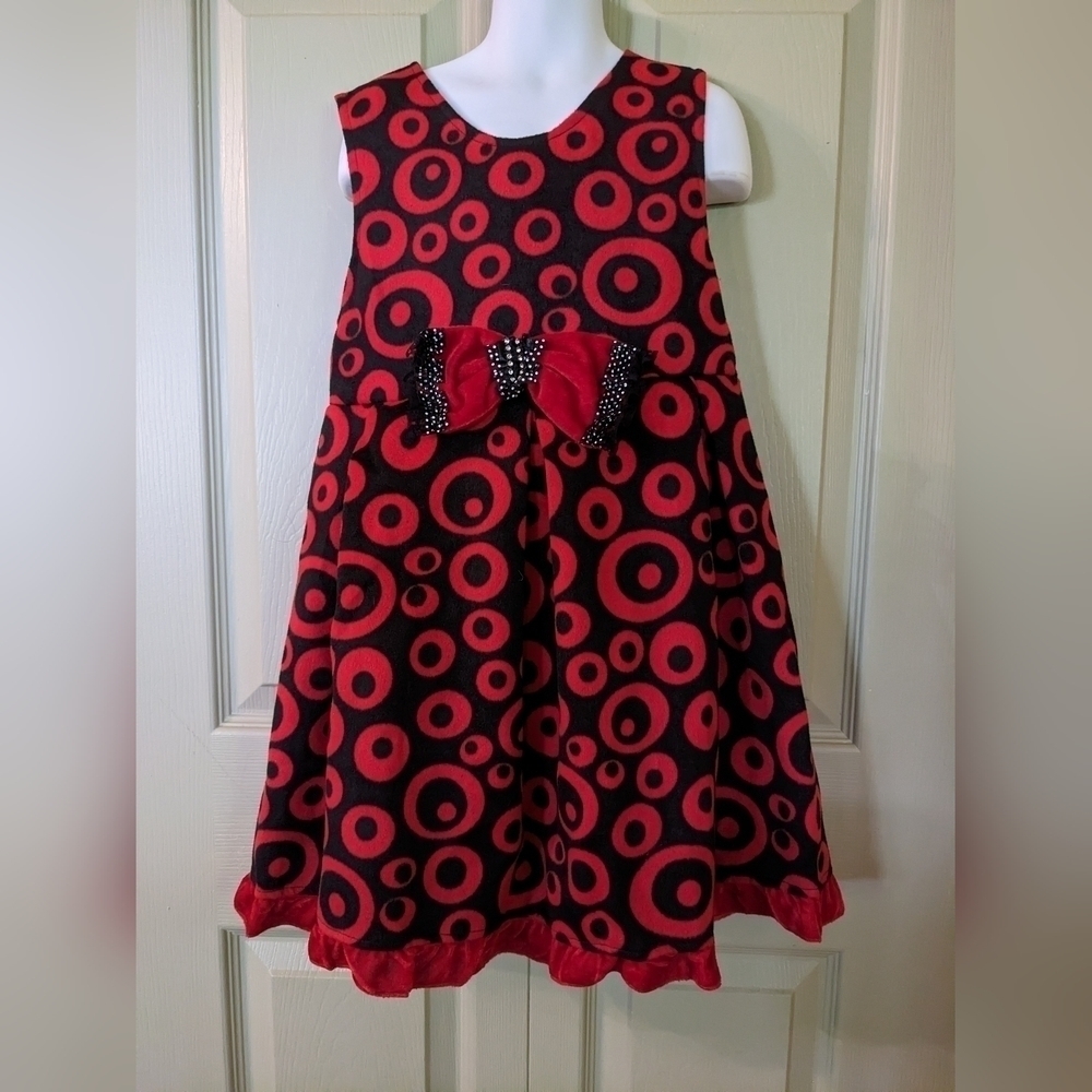 New and tagged Classic Fashion Party Dress, T13